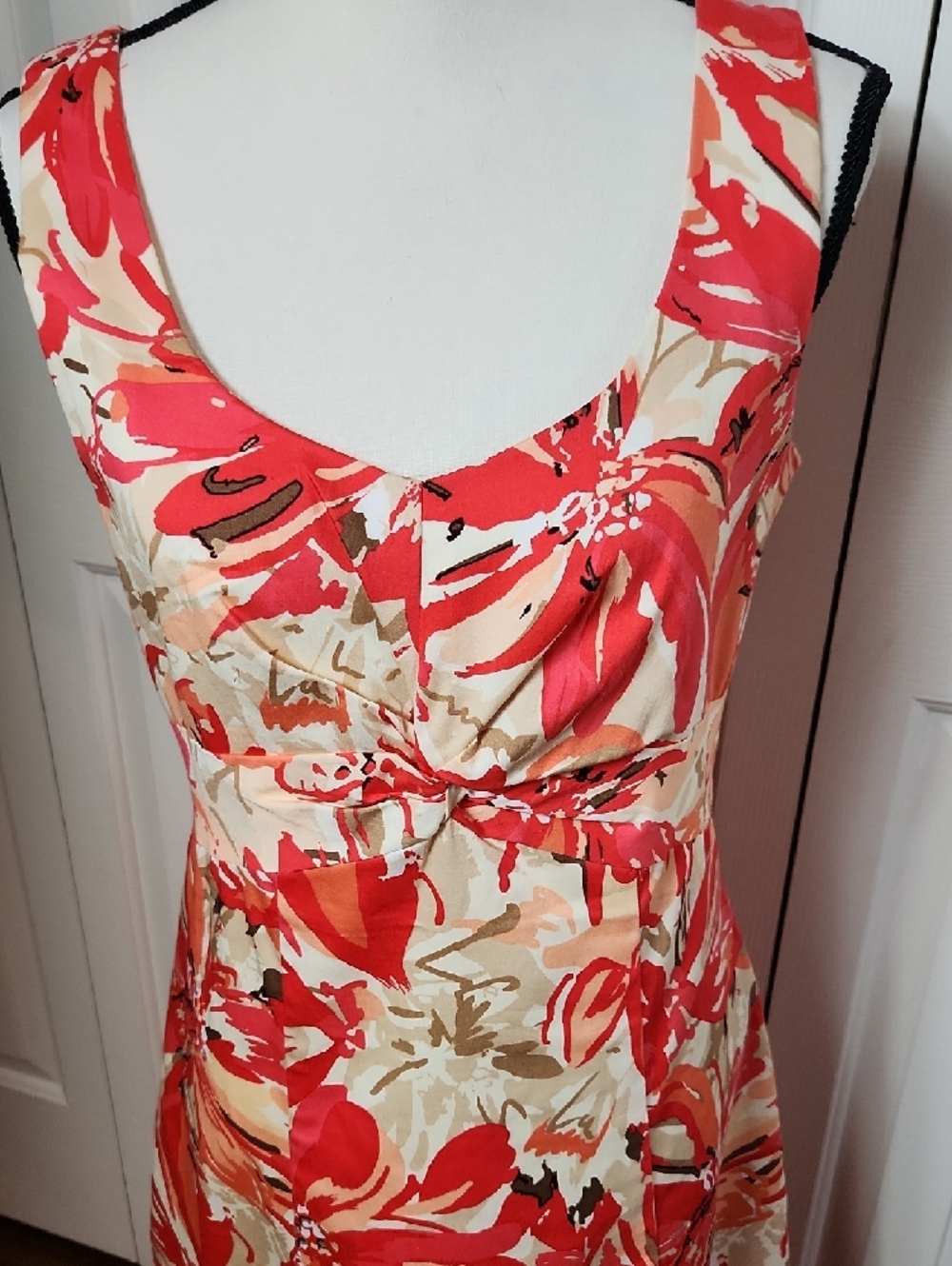 Coldwater Creek Red and Cream Floral Midi Dress - Picture 7 of 13